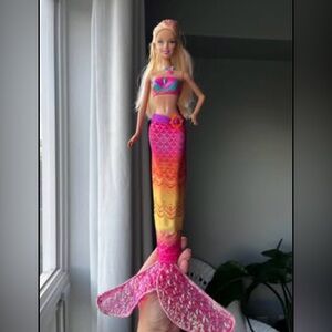 2011 Barbie A Mermaids Tale 2 Merliah Doll 2 In 1 Tail to Surfboard  movie